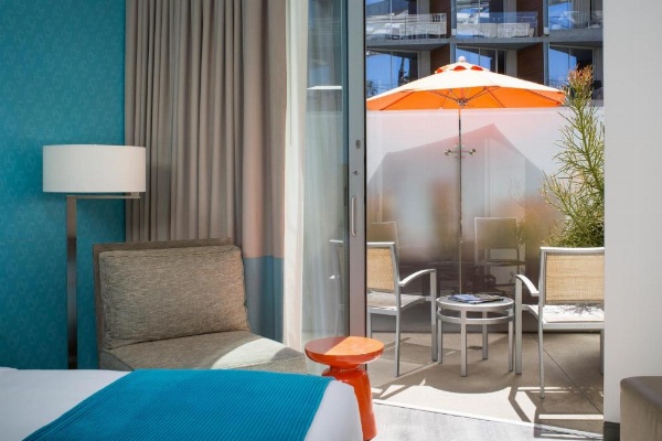 Shore Hotel image 26